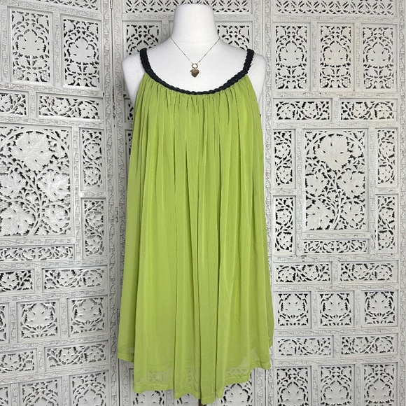 AnM NWT Green Mini Dress With Black Braided Neckline Sz Large - Picture 1 of 9